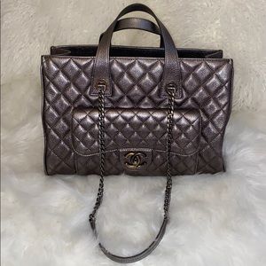 Chanel tote handbag
